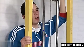 Big dick blissful anal sex coupled with cumshot